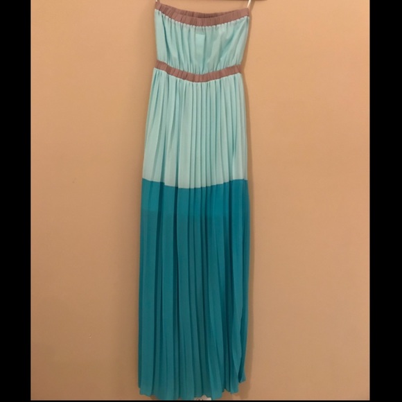 Turquoise and Grey Pleated Strapless Maxi Dress - Picture 2 of 6